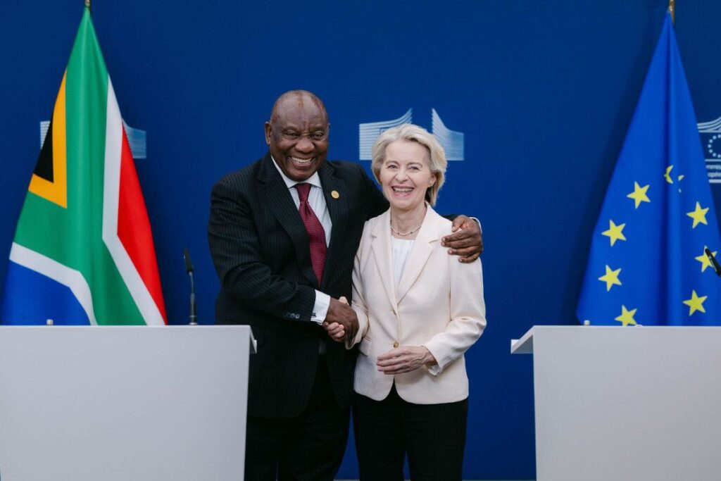 EU pledges billions to South Africa 